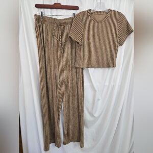 SY Fashion 2 Piece Striped Tan/Black Wide Leg Pantsuit Size L